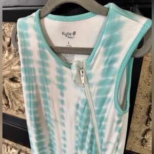 Kyte BABY Aqua Tie-Dye Kids One-Piece Sleep Sack 0.5 tog large